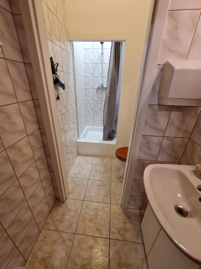 Fantastic Waw - J7 Room E Warszawa Eksteriør billede